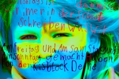 "KInder (im) Blick, 2008, 58x58cm, Digitalprint auf Banner, UL